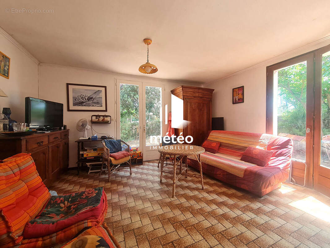 Maison au coeur du parc Clémenceau de la Grière ! - photo 4