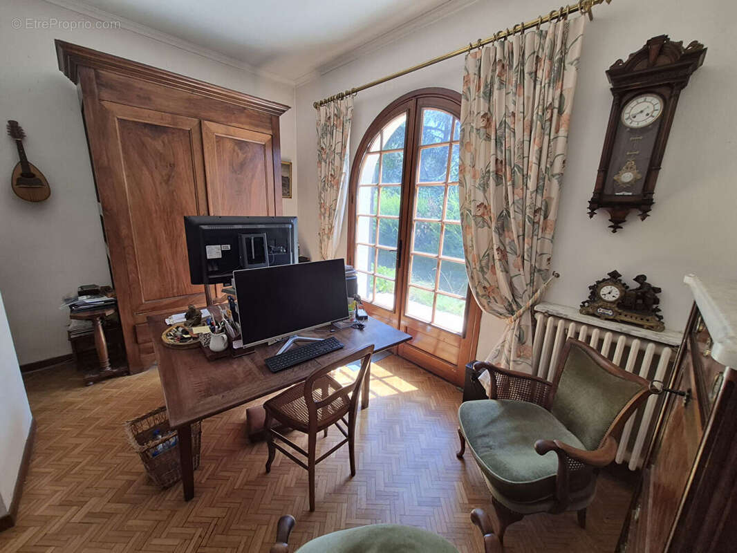 PIBRAC DOMAINE DU BERNET Grande Maison familiale sur 2250 m² de terrain - photo 6