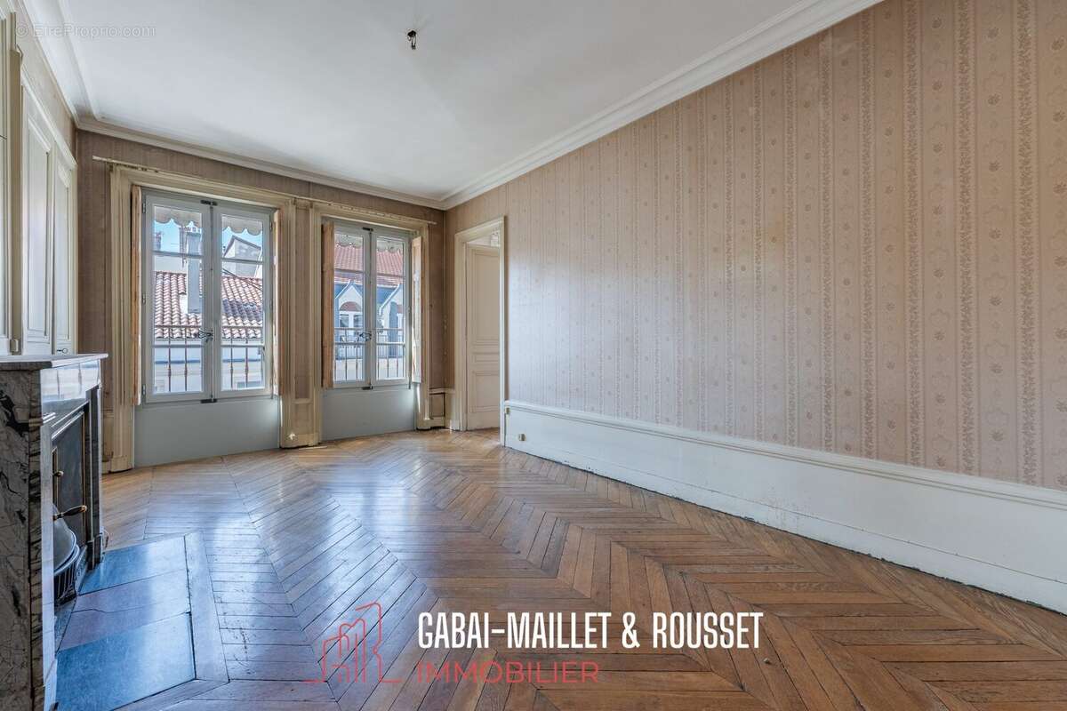 Appartement à LYON-6E