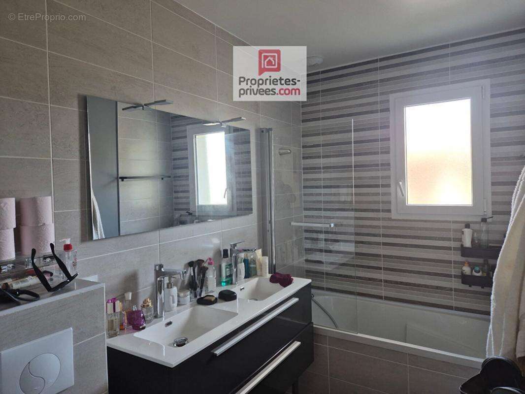 Maison à PEYREHORADE