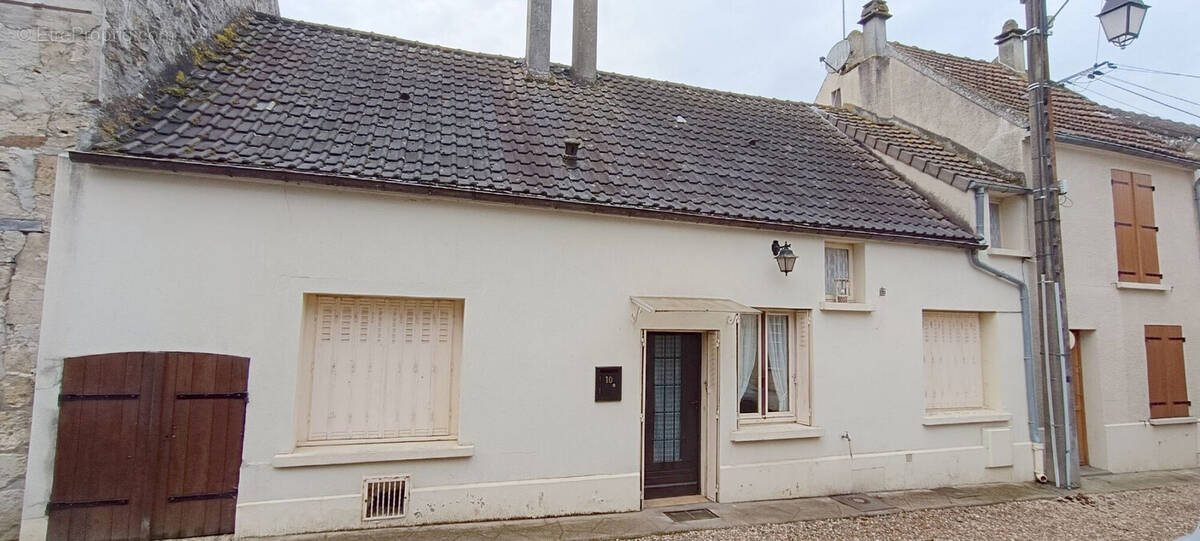 Maison à ASNIERES-SUR-OISE