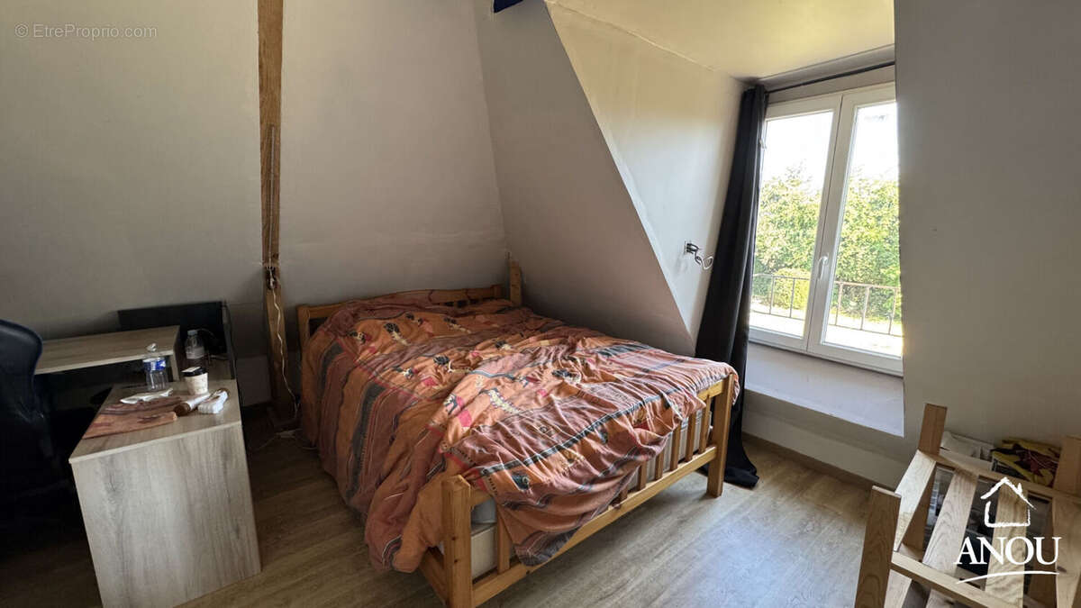 Maison à CHATILLON-EN-DUNOIS