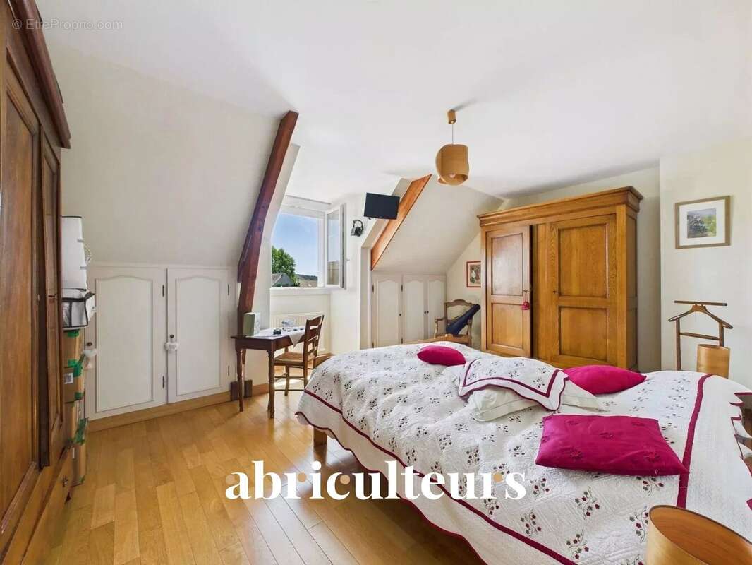 Maison à COURDIMANCHE