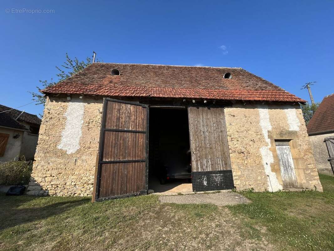 Maison à COUST