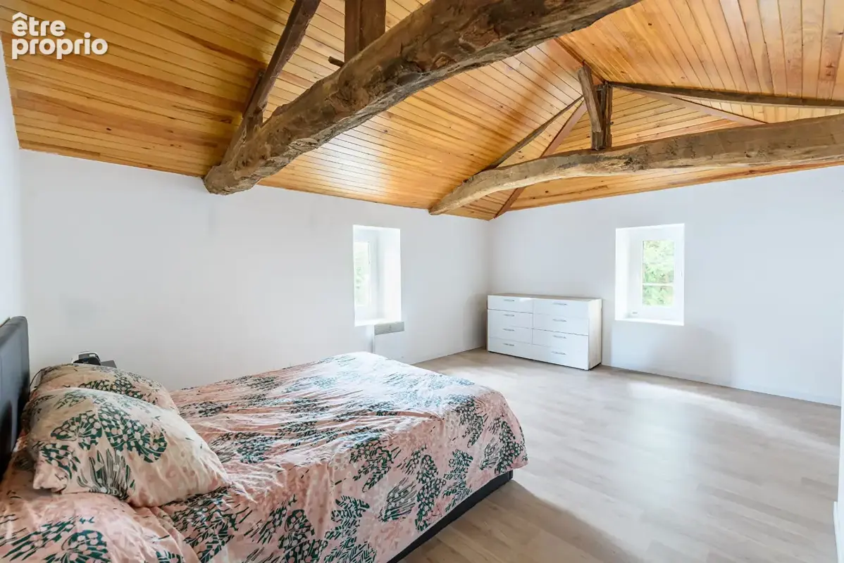 Maison 6 pièce(s) 141 m2 - photo 6