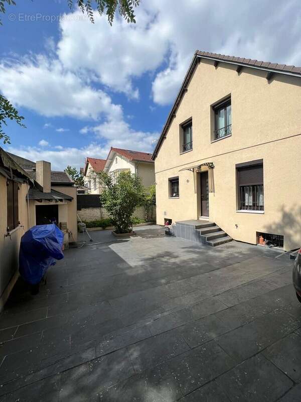 Maison à ROMAINVILLE