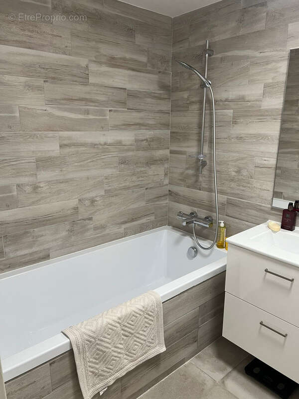 Appartement à MARSEILLE-9E