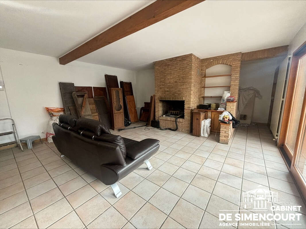 Maison à SAINT-SAUFLIEU