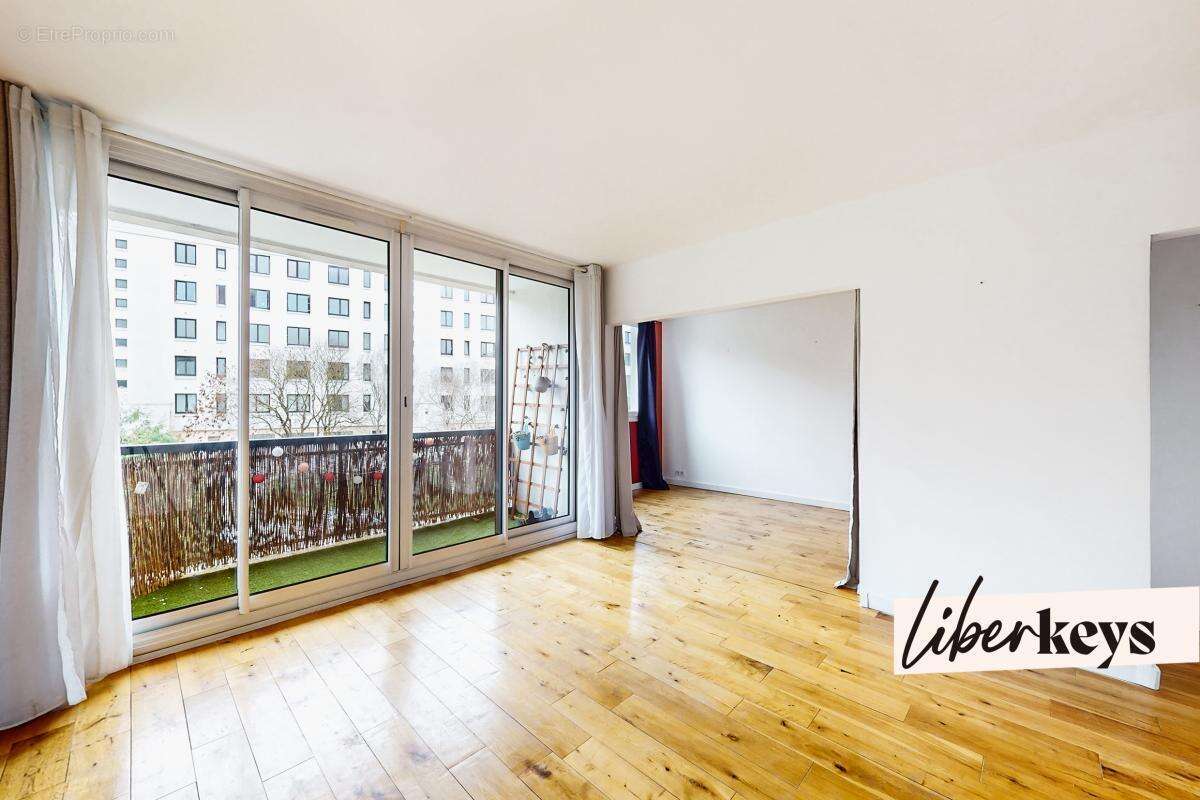 Appartement traversant 3 pièces de 54m² avec balcon et BOX  Résidence de la Sablotte  Marly-le-roi - photo 2