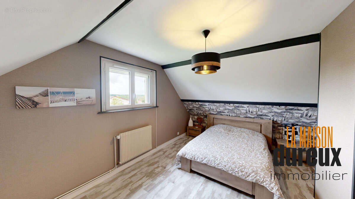 Maison à DAMPIERRE-SUR-SALON