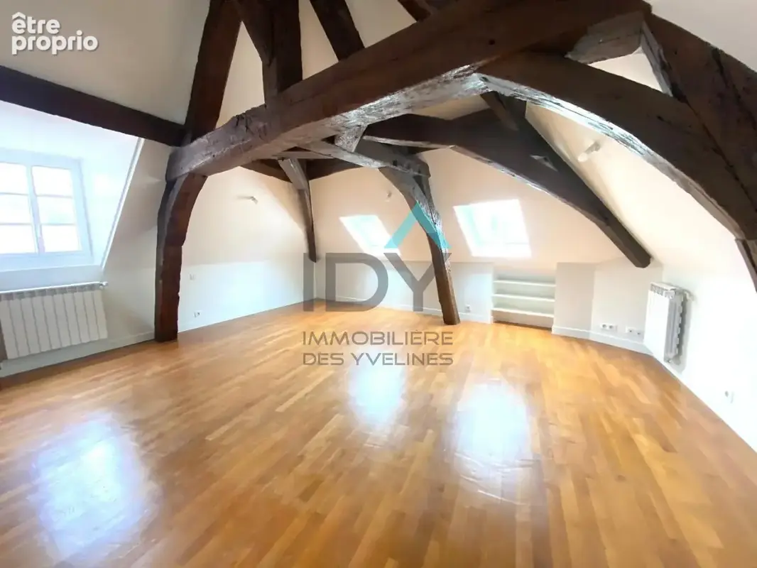 MARLY LE ROI - maison de ville avec terrasse - photo 12