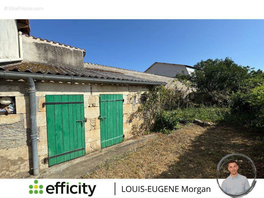 Maison à SAINT-SECONDIN