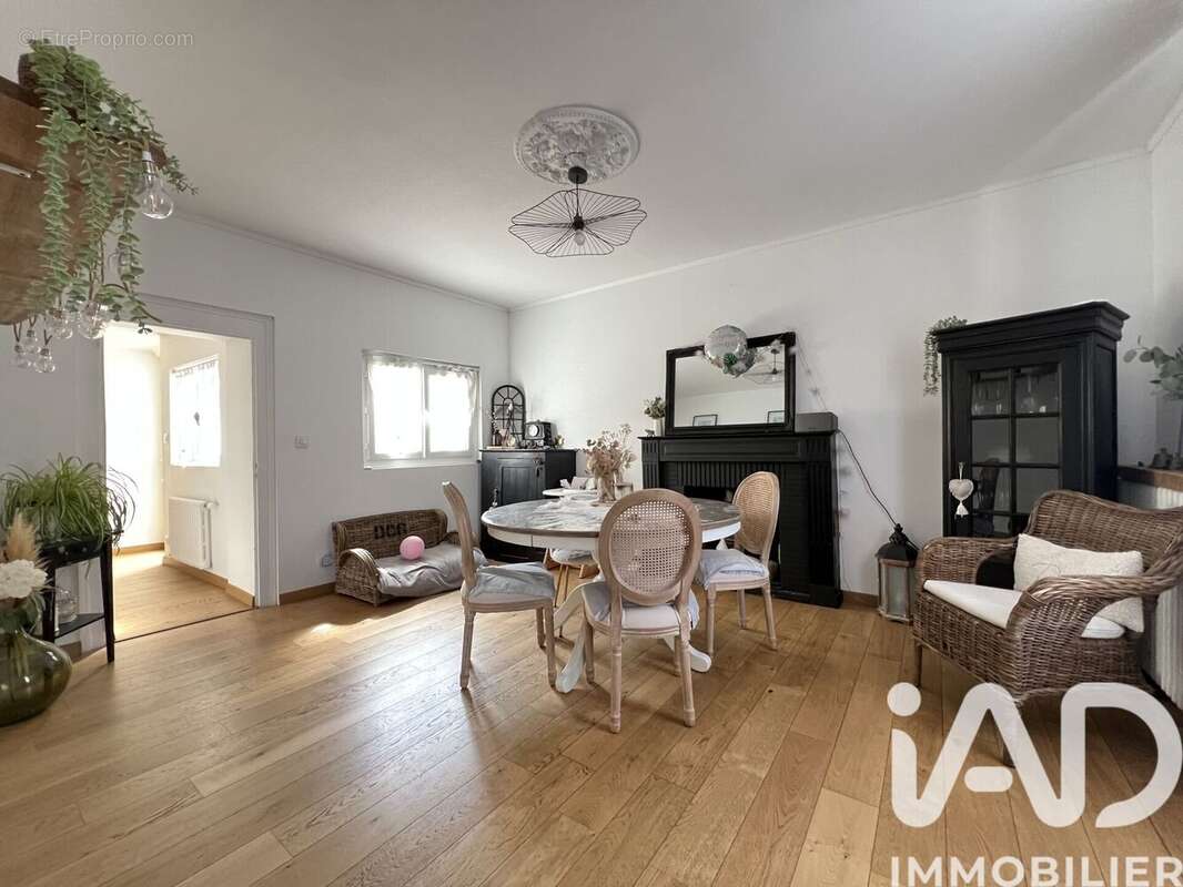 Photo 2 - Maison à ARNAGE