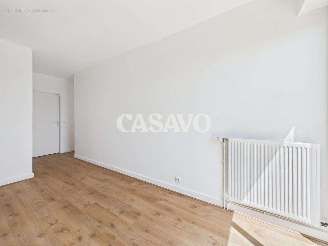 Appartement à LEVALLOIS-PERRET