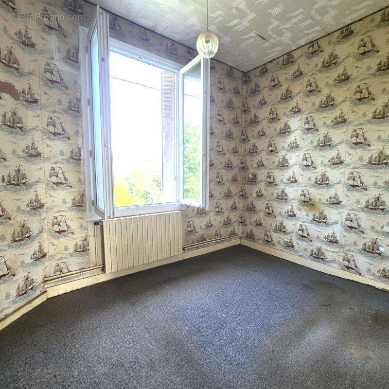 Maison 3 pièces à rénover au coeur du Plessis Tison - photo 9