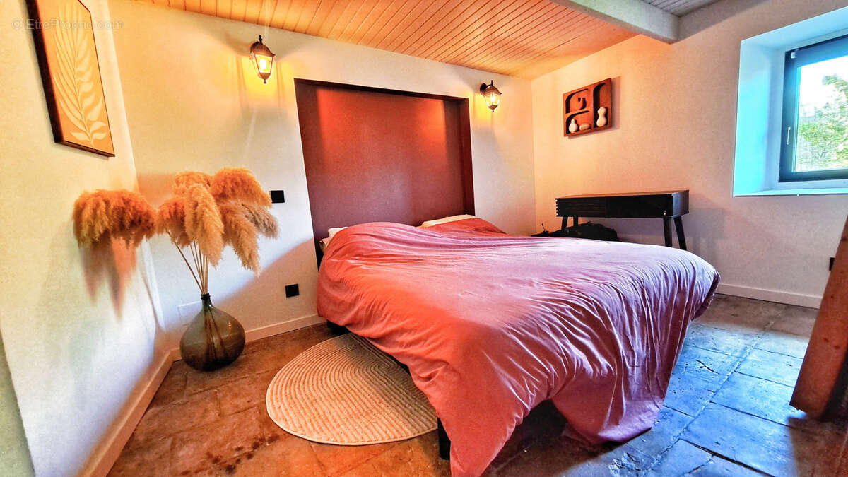 Maison à SAINT-MARTIN-DE-LONDRES