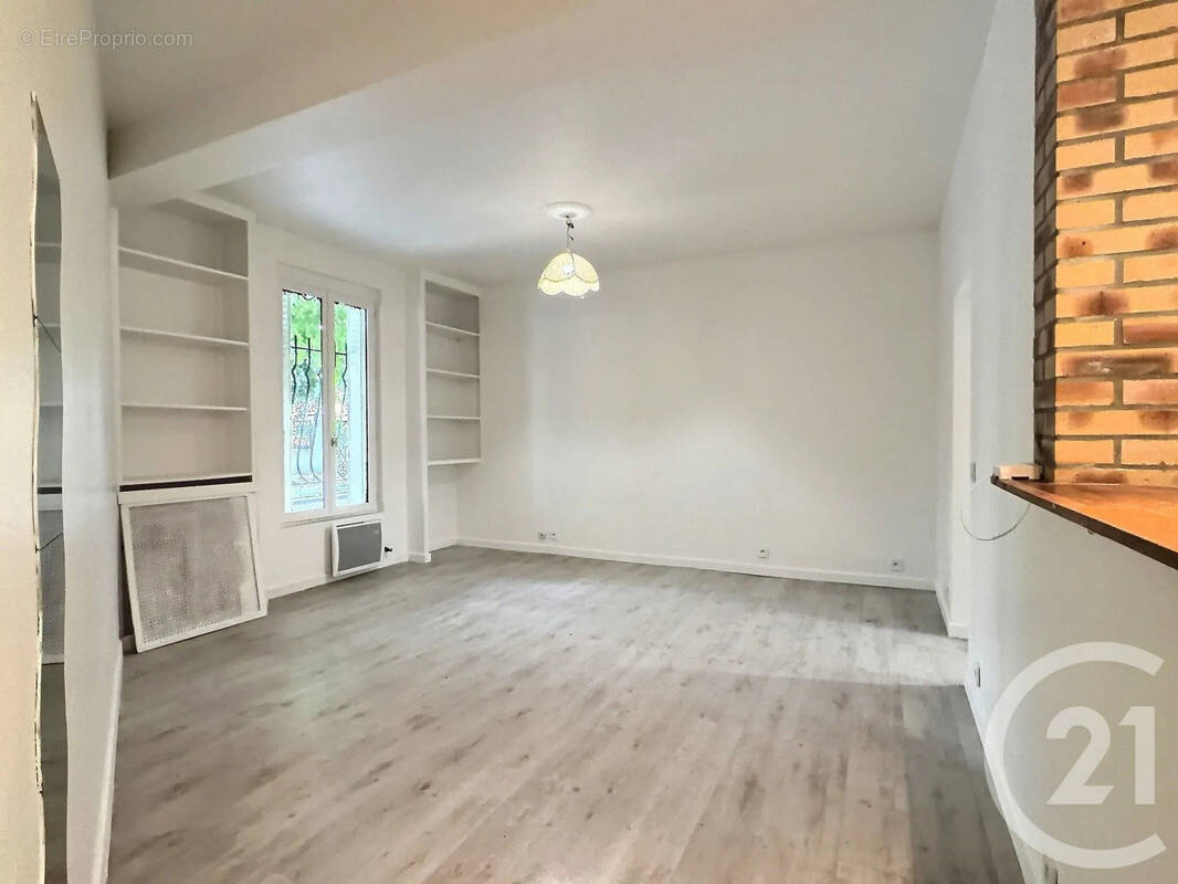 Appartement à AULNAY-SOUS-BOIS