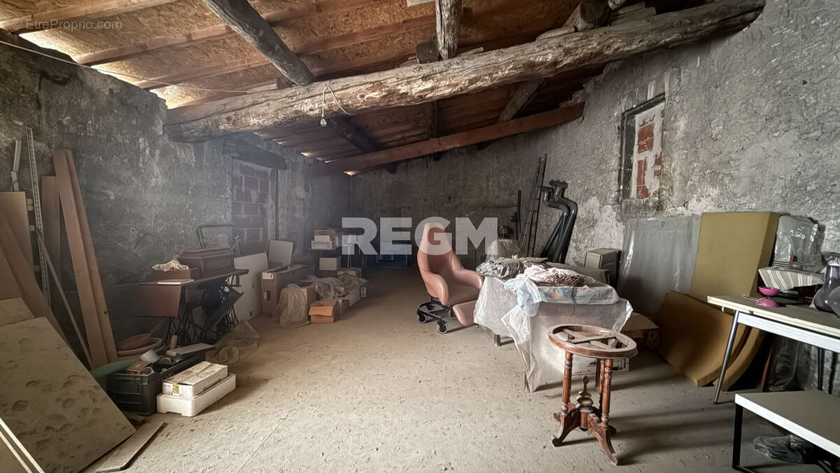 Appartement à LUNEL