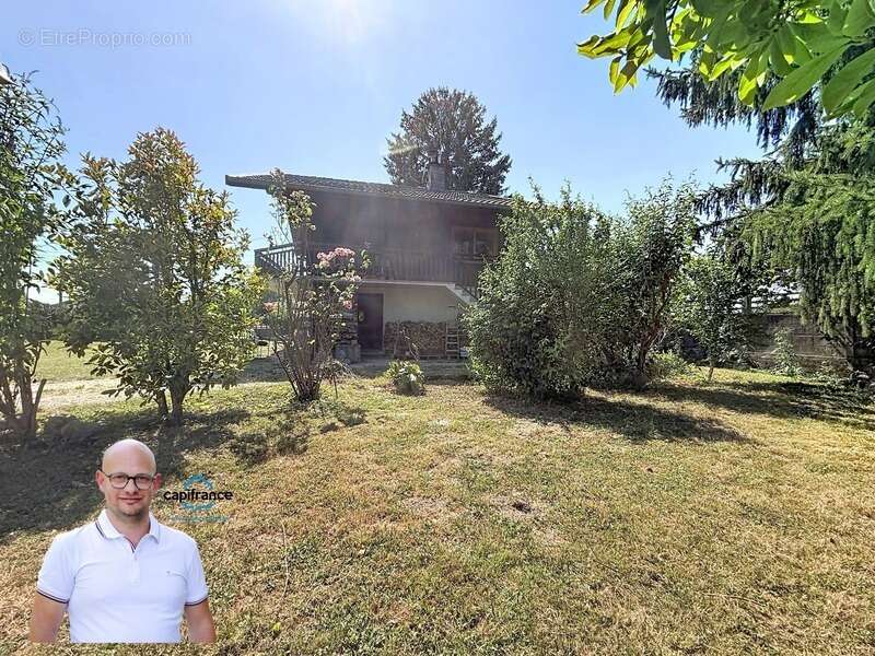 AOSTE, Maison 6 pièces sur plus de 1100m2 de terrain - photo 3