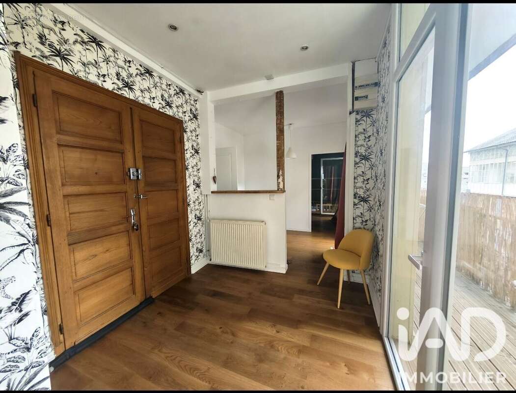 Appartement 106 m² à Tarbes  - photo 4
