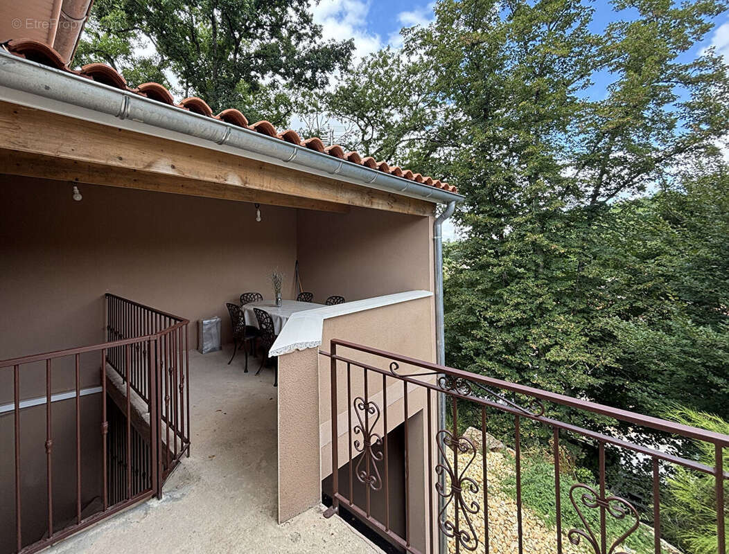 Maison à SAINT-BENOIT