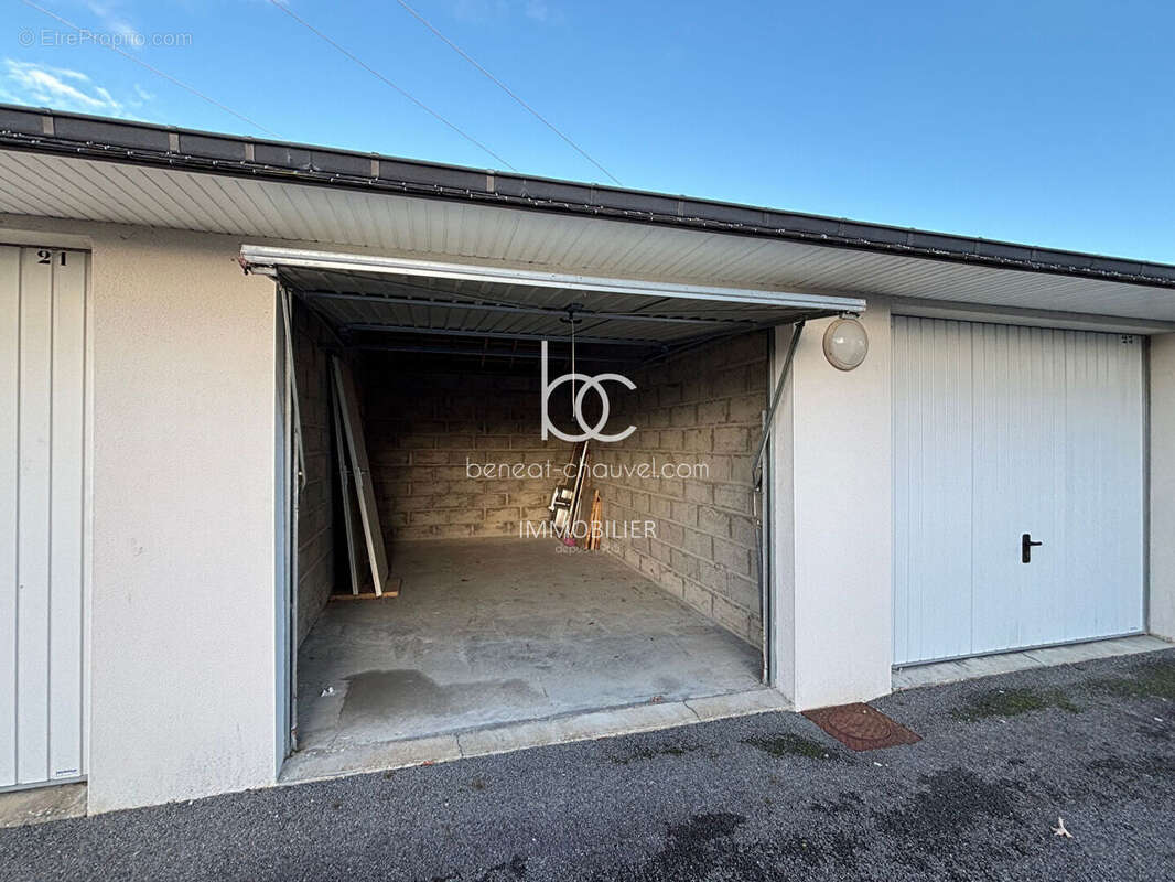 Appartement à SAINT-AVE