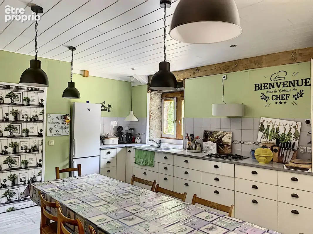 Une bastide du 16ème siècle rénovée de 260 m2 hab., aménagée en 2 logements et annexes, cour intérieure, pisci - photo 19