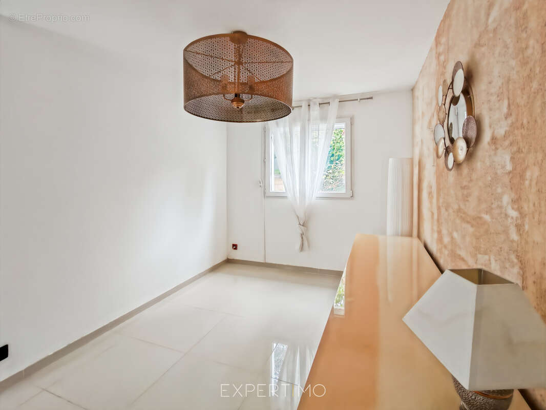 Maison à EMERAINVILLE