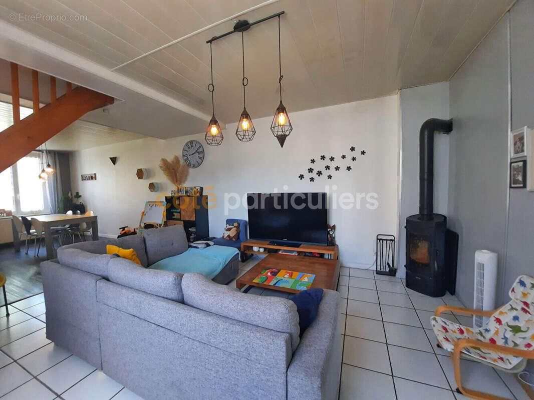Maison mitoyenne rénovée à Tavaux - photo 11