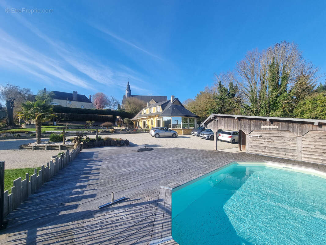 Maison à COULONGES-SUR-SARTHE