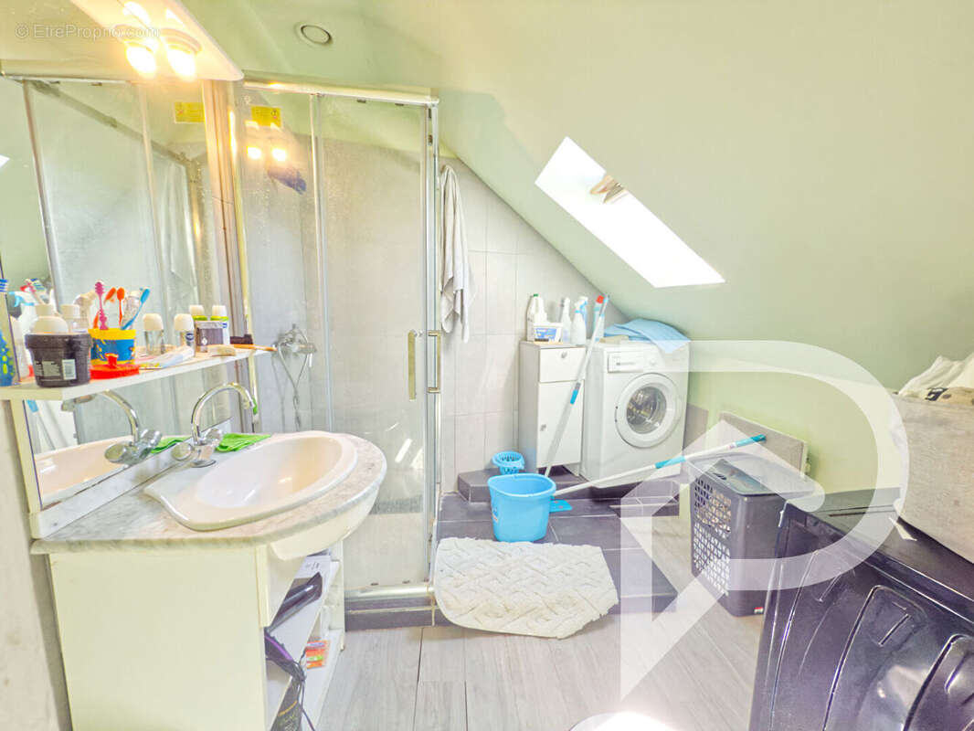 Appartement à PERSAN