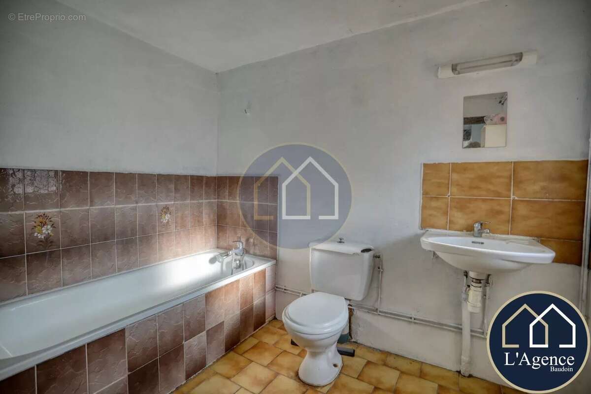 Maison à CHATEAUNEUF-EN-THYMERAIS