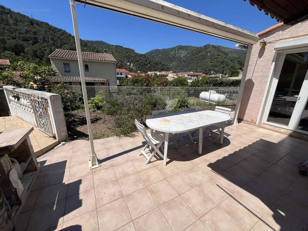 Maison à DRAP