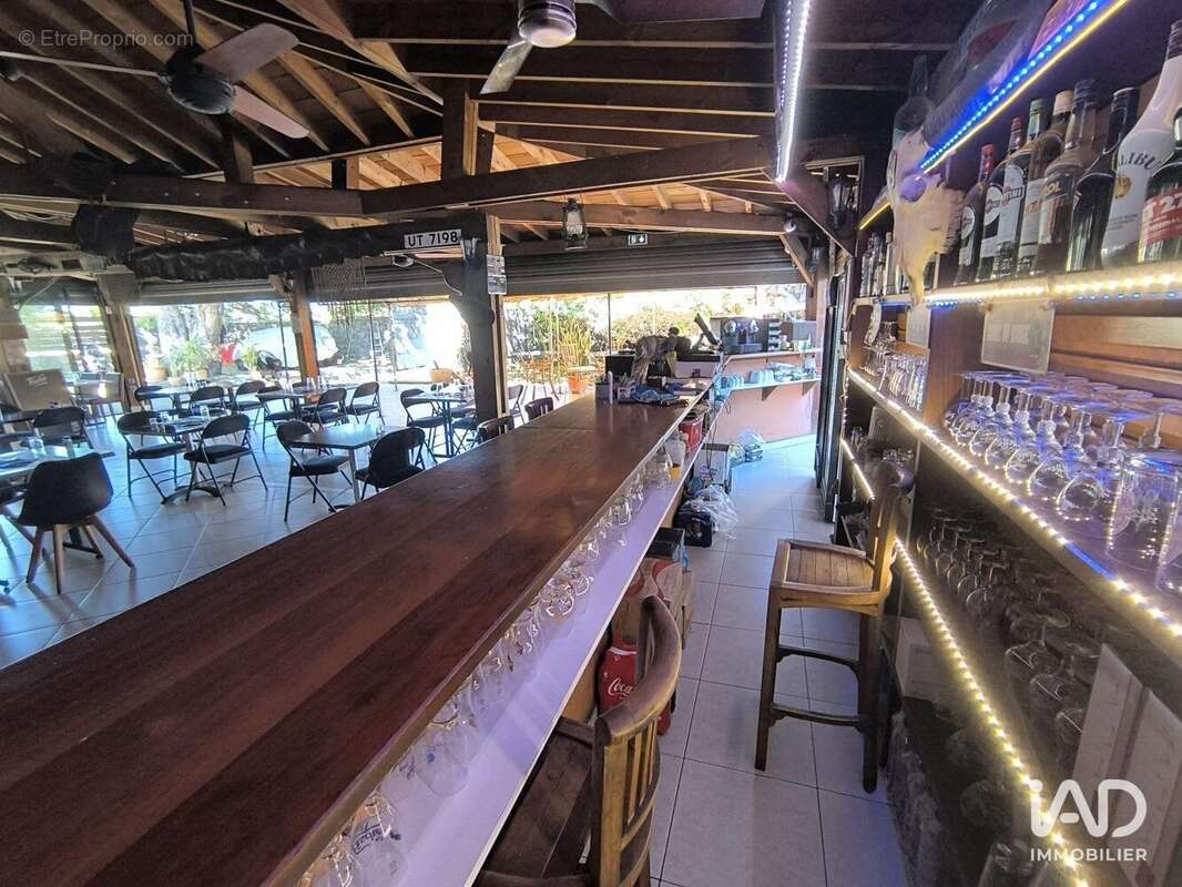 Photo 7 - Commerce à SAINT-PIERRE