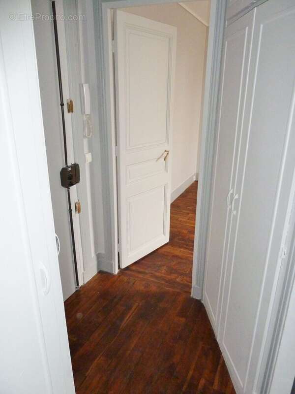 Appartement à CLICHY