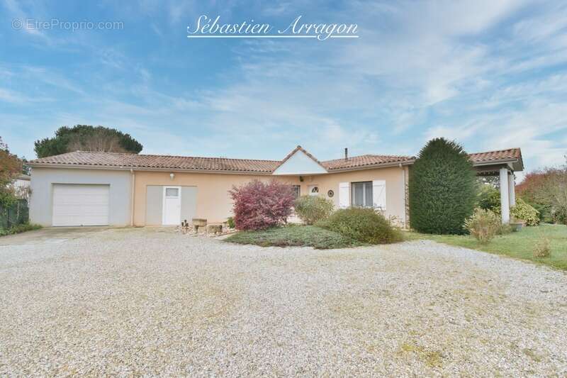 Bias – Havre de paix aux portes de Villeneuve-sur-Lot – maison 130 m² avec jardin paysager (47) - photo 20