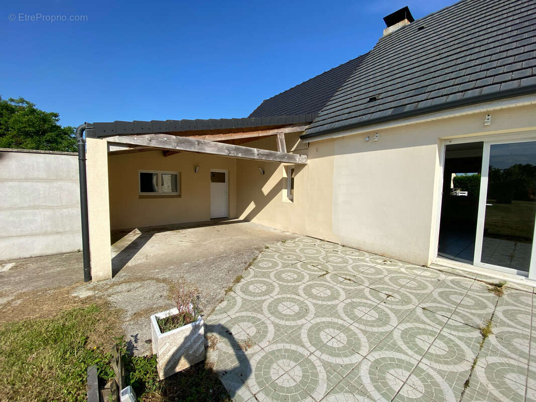 Maison à POIX-DE-PICARDIE
