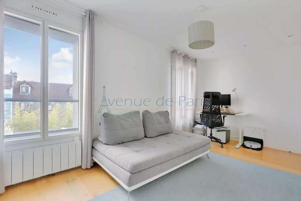 Appartement à SURESNES