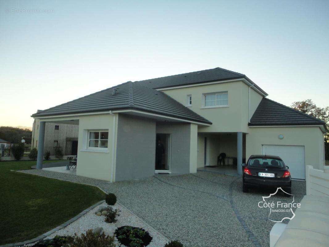 Maison à IDRON