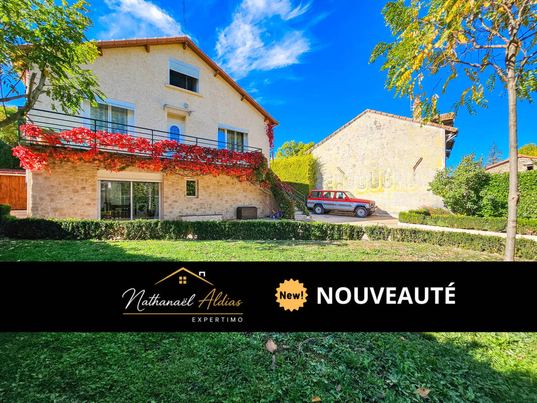 Maison à AGUESSAC