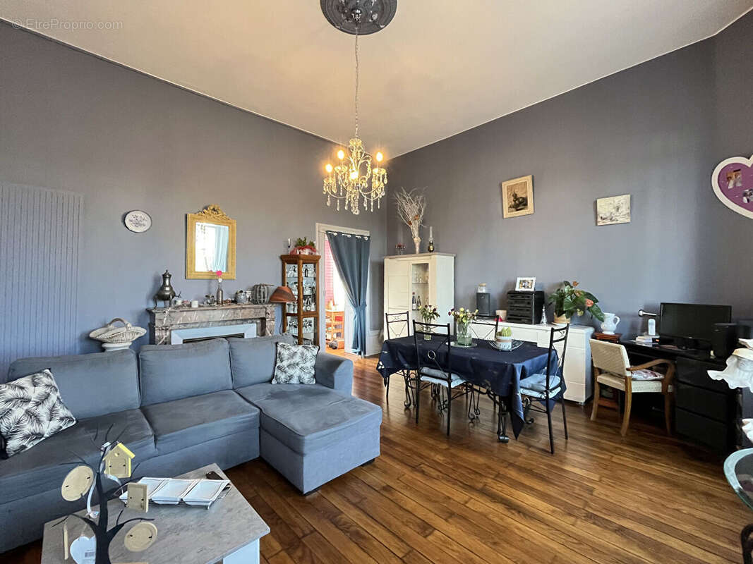 Appartement à DECIZE