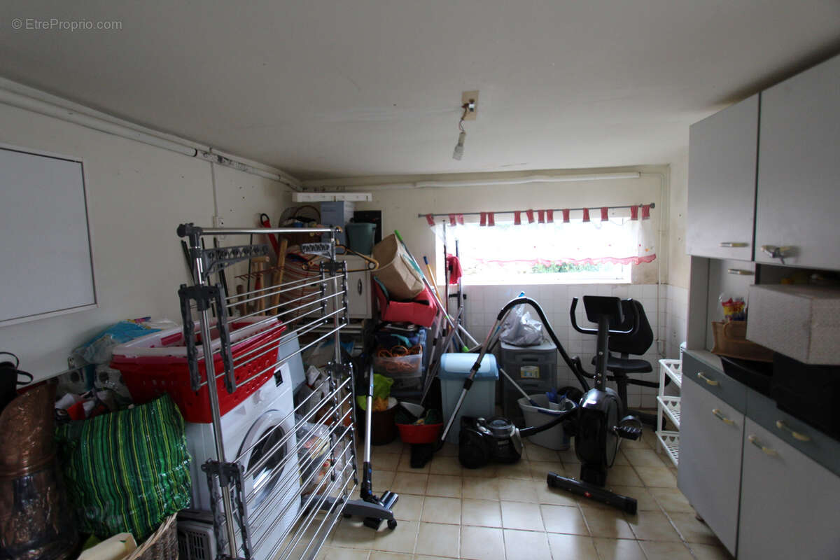 Maison à SUILLY-LA-TOUR