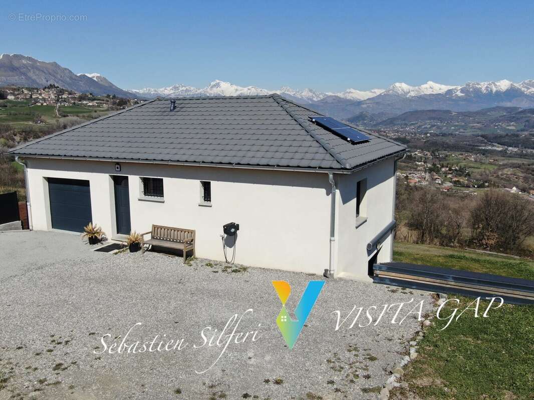 Maison à PELLEAUTIER