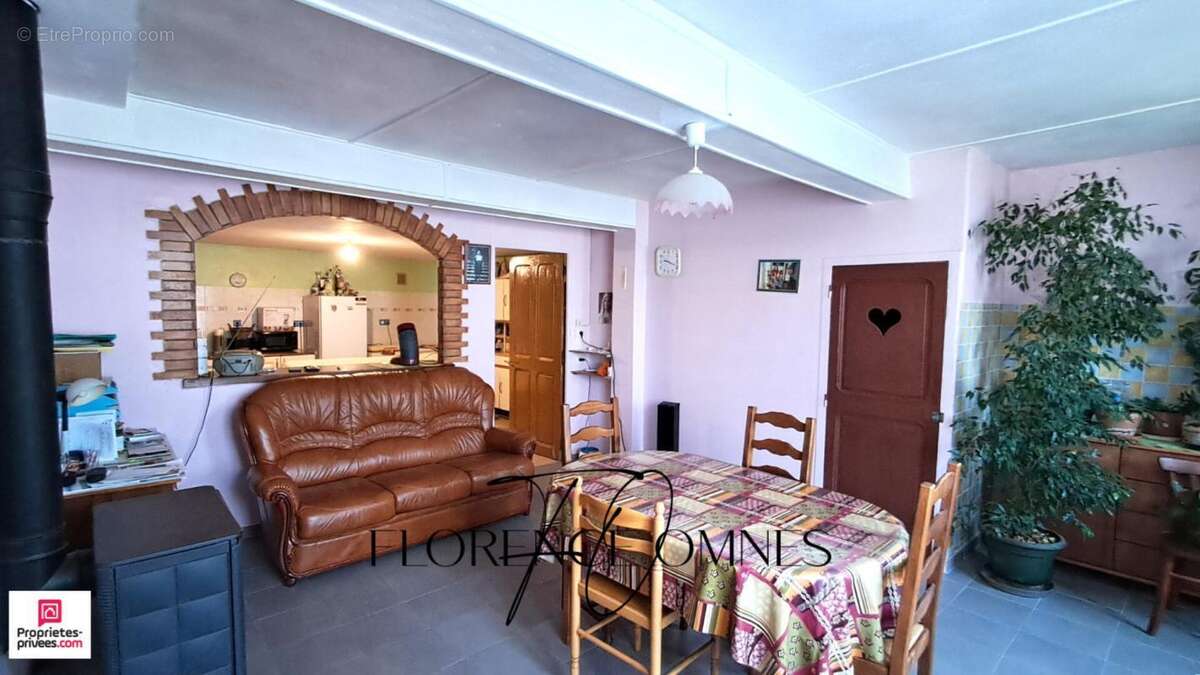 EXCLUSIVITE à MARSEILLETTE Maison  de ville 134 m2  - 3 chambres - garage - 115000 - photo 3