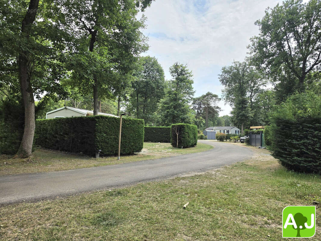 Terrain à EZY-SUR-EURE
