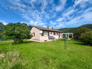 Maison à FRESSE-SUR-MOSELLE