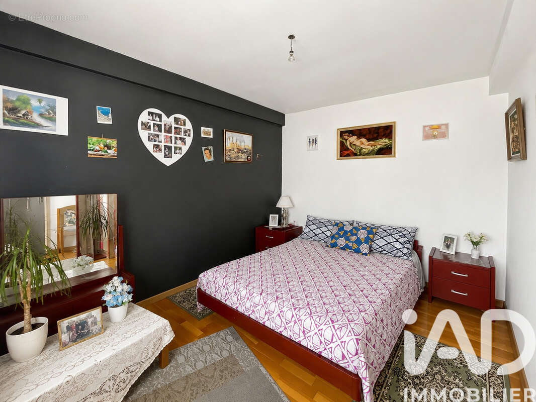 Photo 7 - Appartement à LES PAVILLONS-SOUS-BOIS