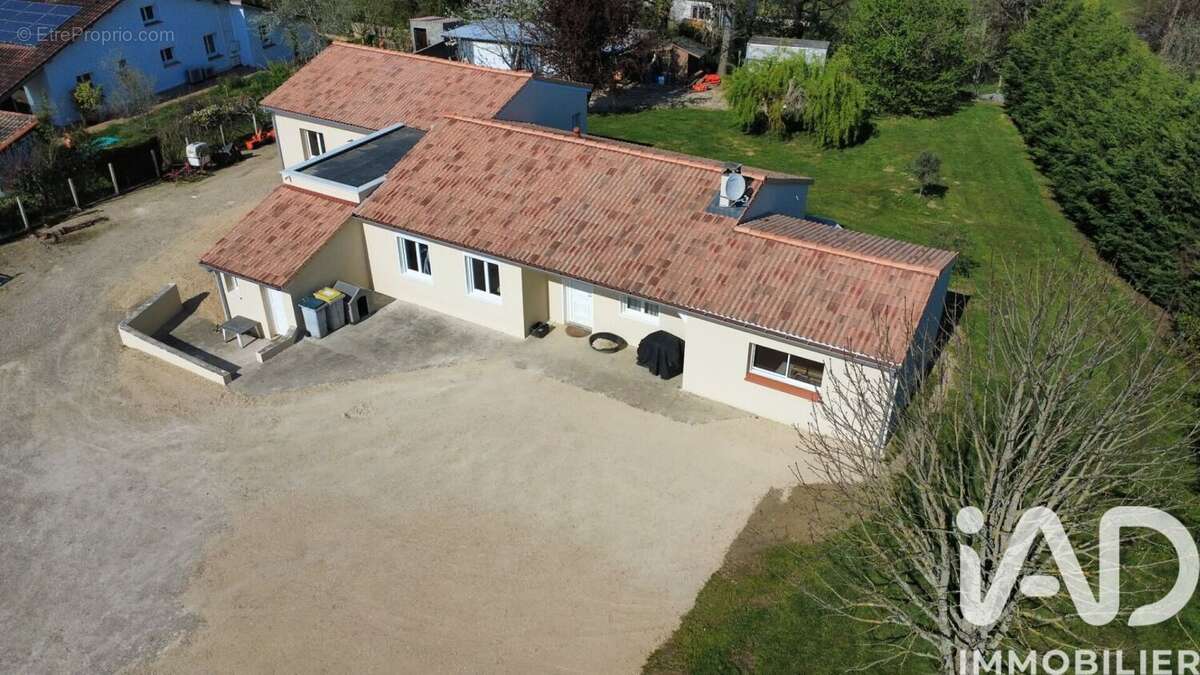 Photo 2 - Maison à LEOJAC