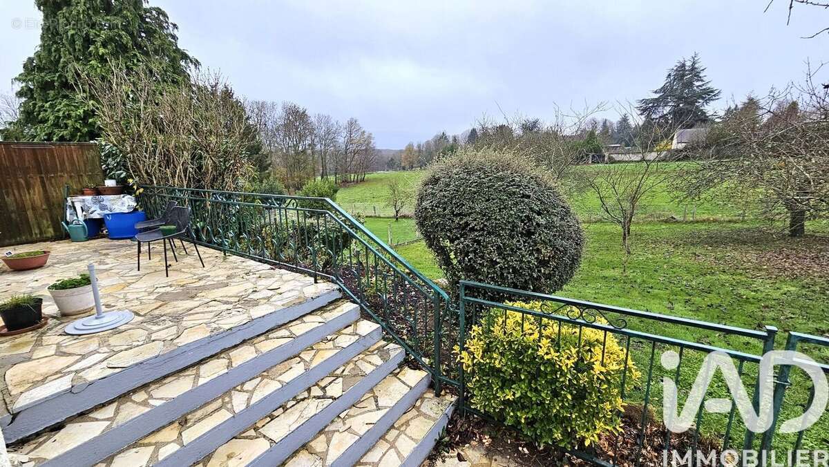 Photo 3 - Maison à BUSSIERES