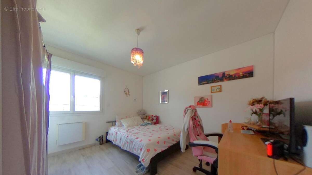 Maison 6 pièces / 174 m² / 199 000 EUR / PUISIEUX - photo 2